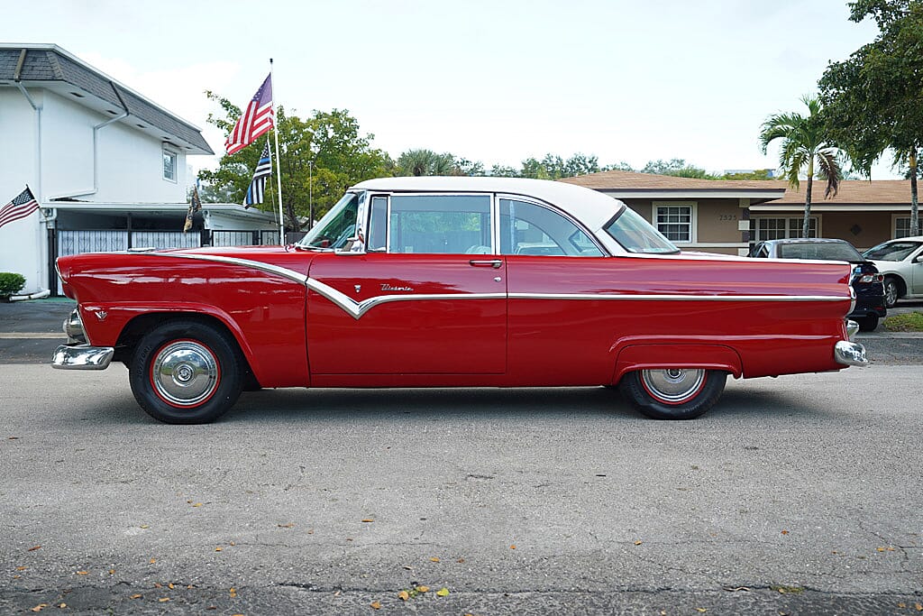 1955 Ford Fairlane Victoria 2 Door Sedan for Sale | Exotic Car